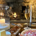 La Maison De Paul En Aubrac - Lozere