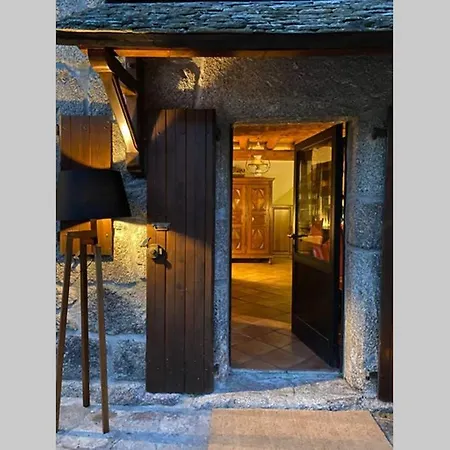 La Maison De Paul En Aubrac - Lozere *