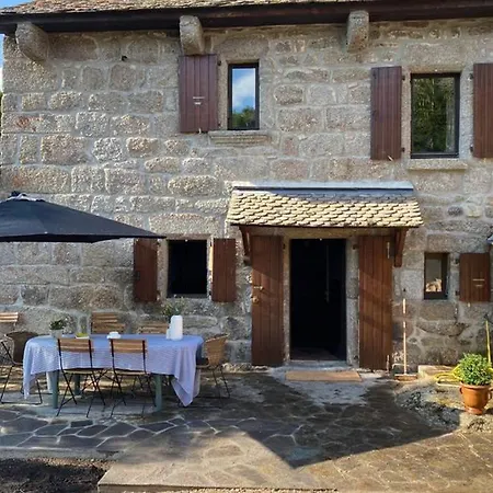 La Maison De Paul En Aubrac - Lozere