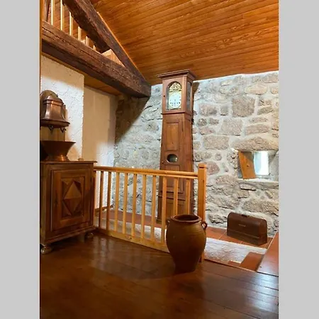 La Maison De Paul En Aubrac - Lozere * Fontans