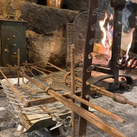 La Maison De Paul En Aubrac - Lozere *
