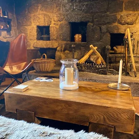 La Maison De Paul En Aubrac - Lozere