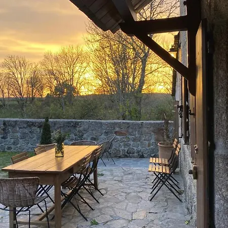 La Maison De Paul En Aubrac - Lozere *