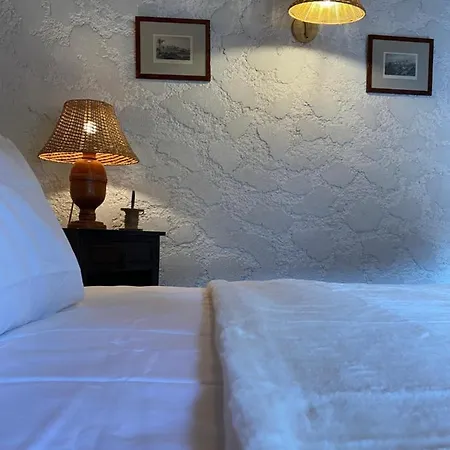 La Maison De Paul En Aubrac - Lozere Fontans