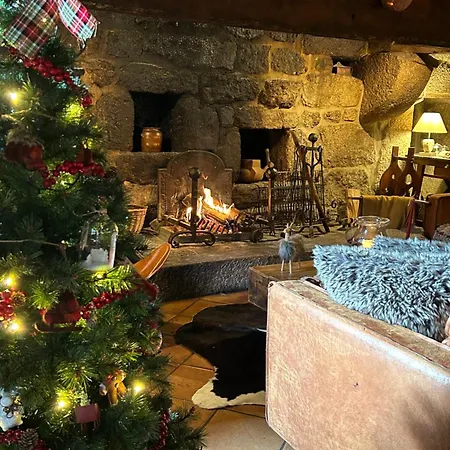 La Maison De Paul En Aubrac - Lozere Fontans
