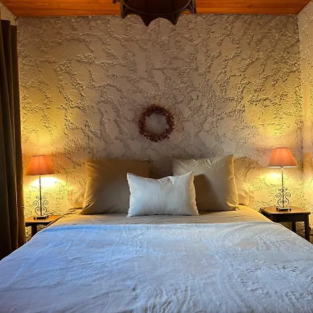 La Maison De Paul En Aubrac - Lozere * Fontans