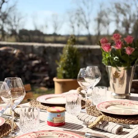 La Maison De Paul En Aubrac - Lozere Dom wakacyjny *