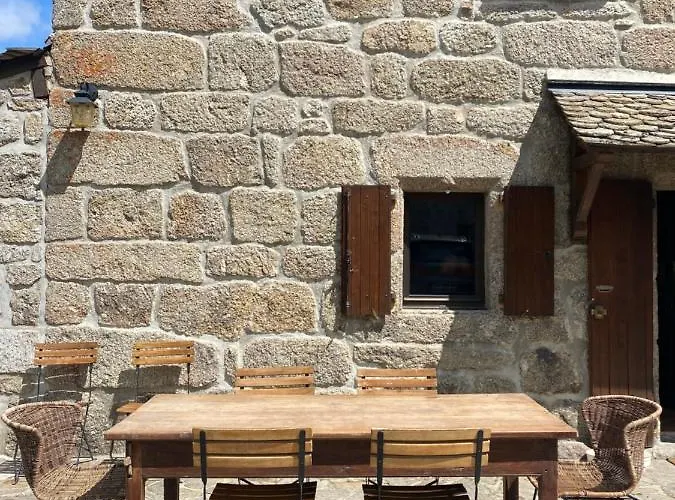 Nyaraló La Maison De Paul En Aubrac - Lozere Fontans