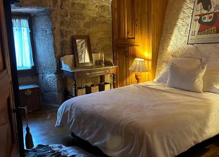 La Maison De Paul En Aubrac - Lozere Nyaraló