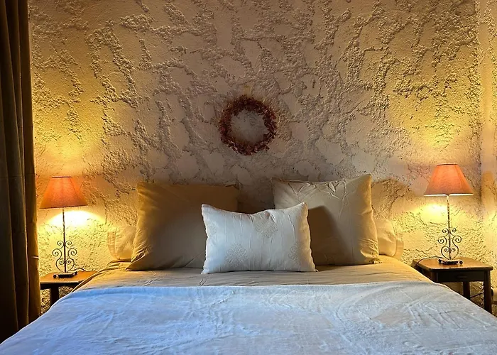 La Maison De Paul En Aubrac - Lozere * Fontans