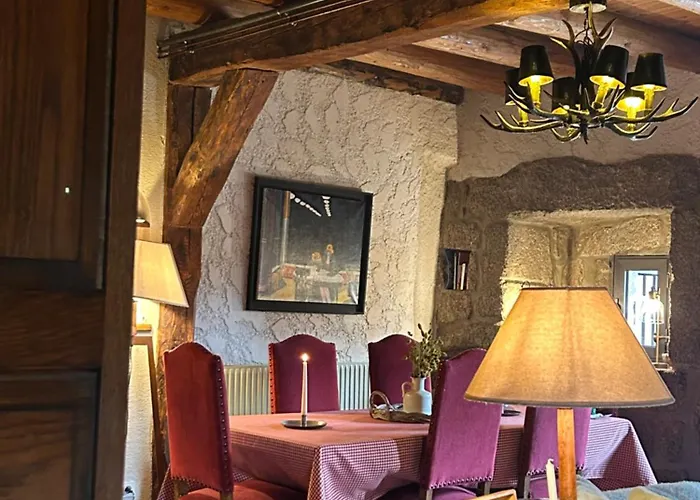 La Maison De Paul En Aubrac - Lozere *