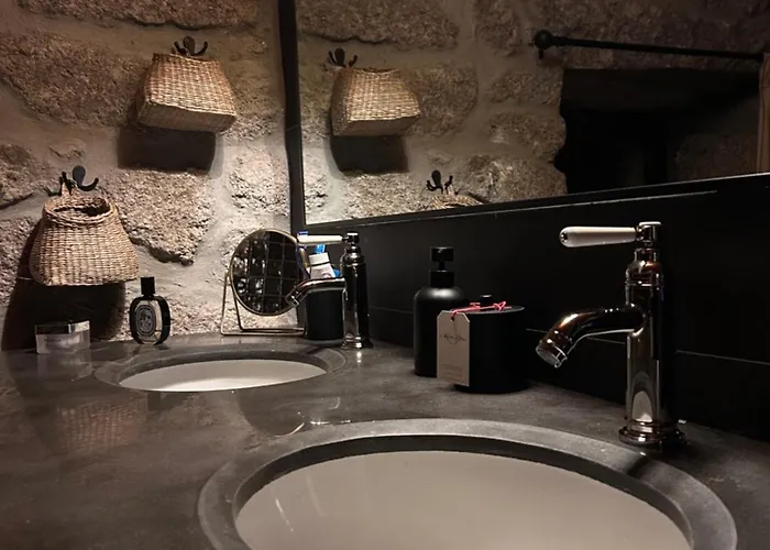 La Maison De Paul En Aubrac - Lozere Nyaraló Fontans