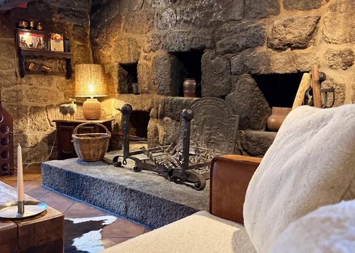 La Maison De Paul En Aubrac - Lozere Nyaraló *